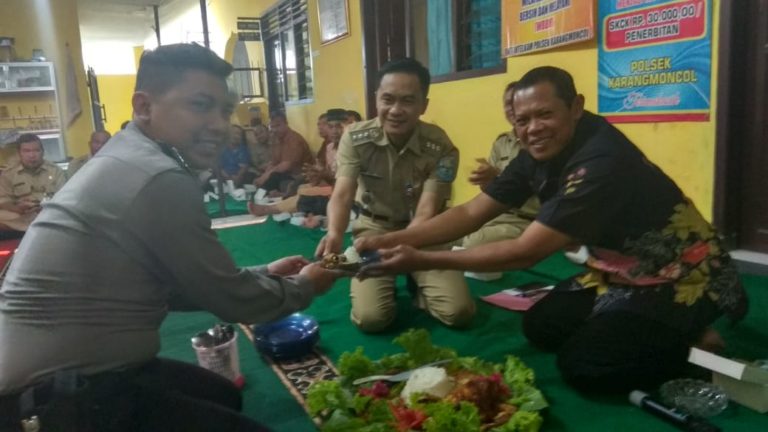 Polsek Karangmoncol Gelar Tasyakuran HUT Bhayangkara ke 73
